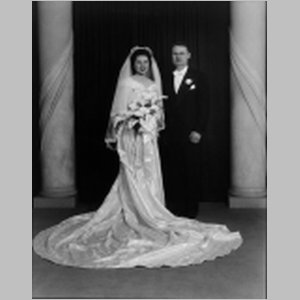 George_and_Liz_Munro_Wedding.html